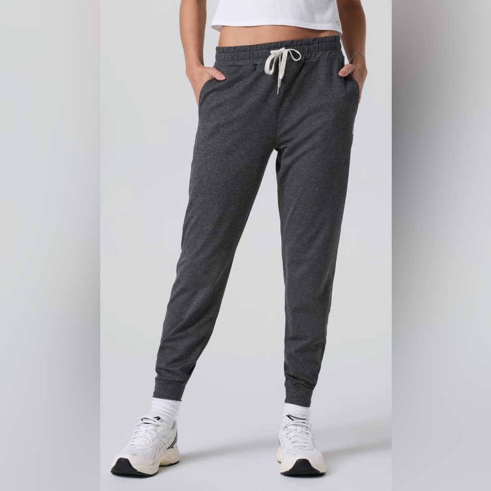 Vuori Performance Joggers